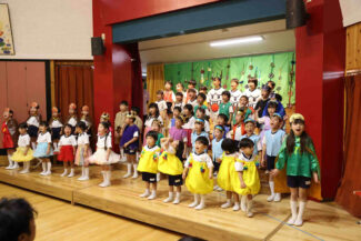 <span class="title">【成道会 生活発表会】を開催しました!</span> <span class="title">【成道会 生活発表会】を開催しました!</span>